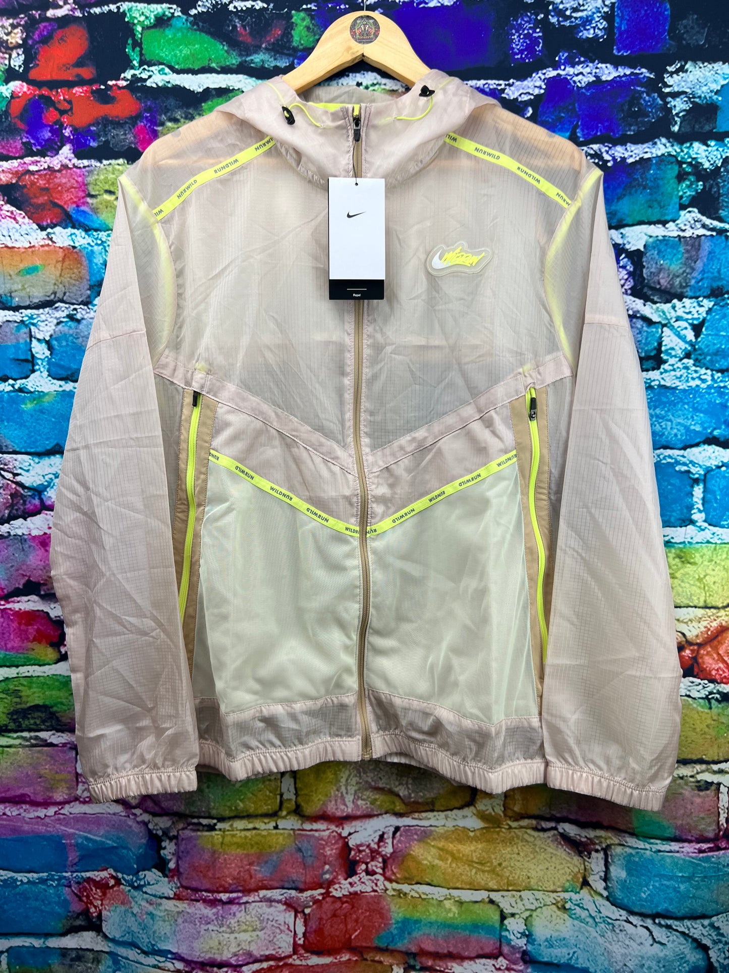 Nike Repel Wild Run WindRunner Yellow