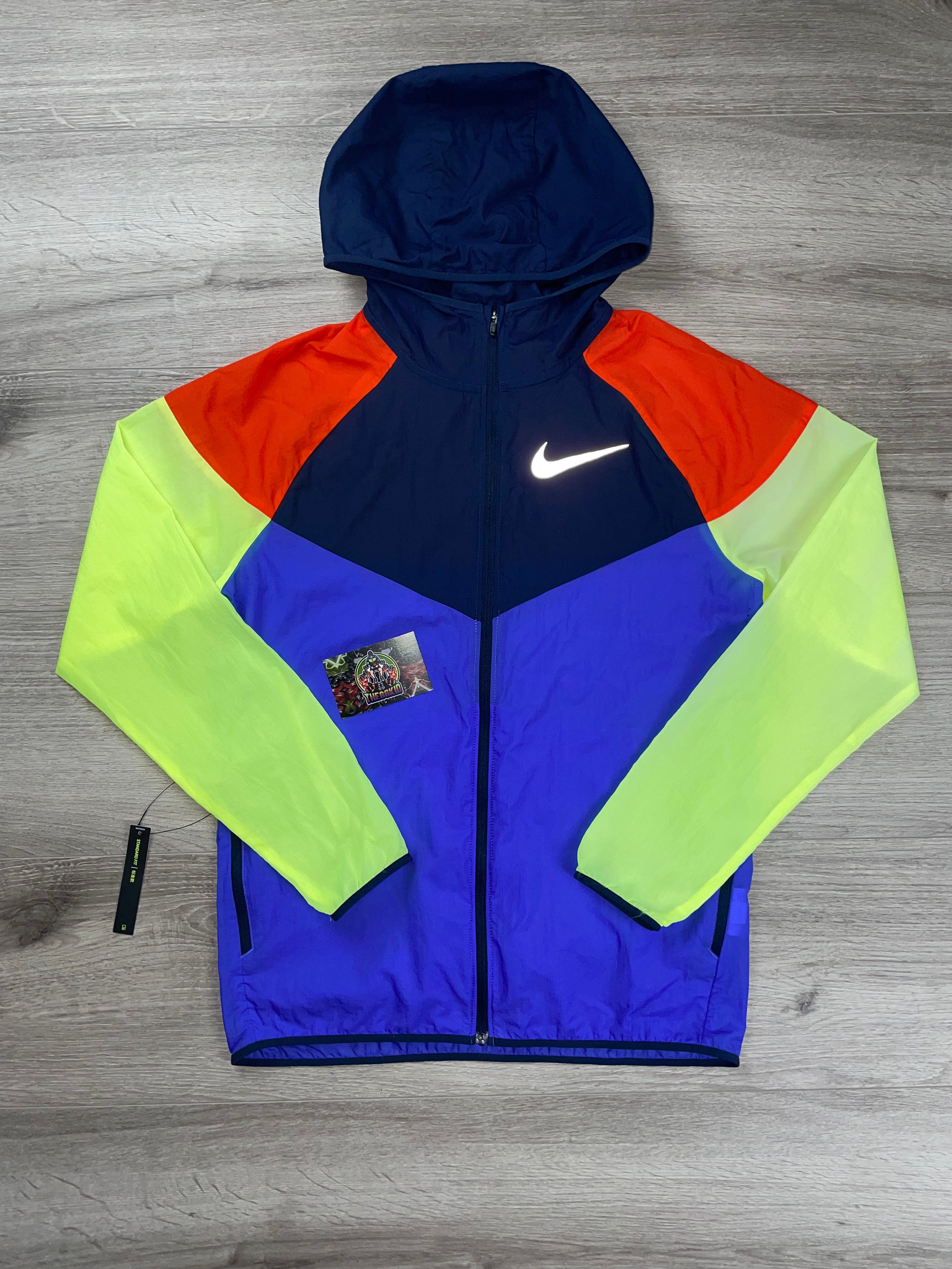 Nike windbreaker volt best sale